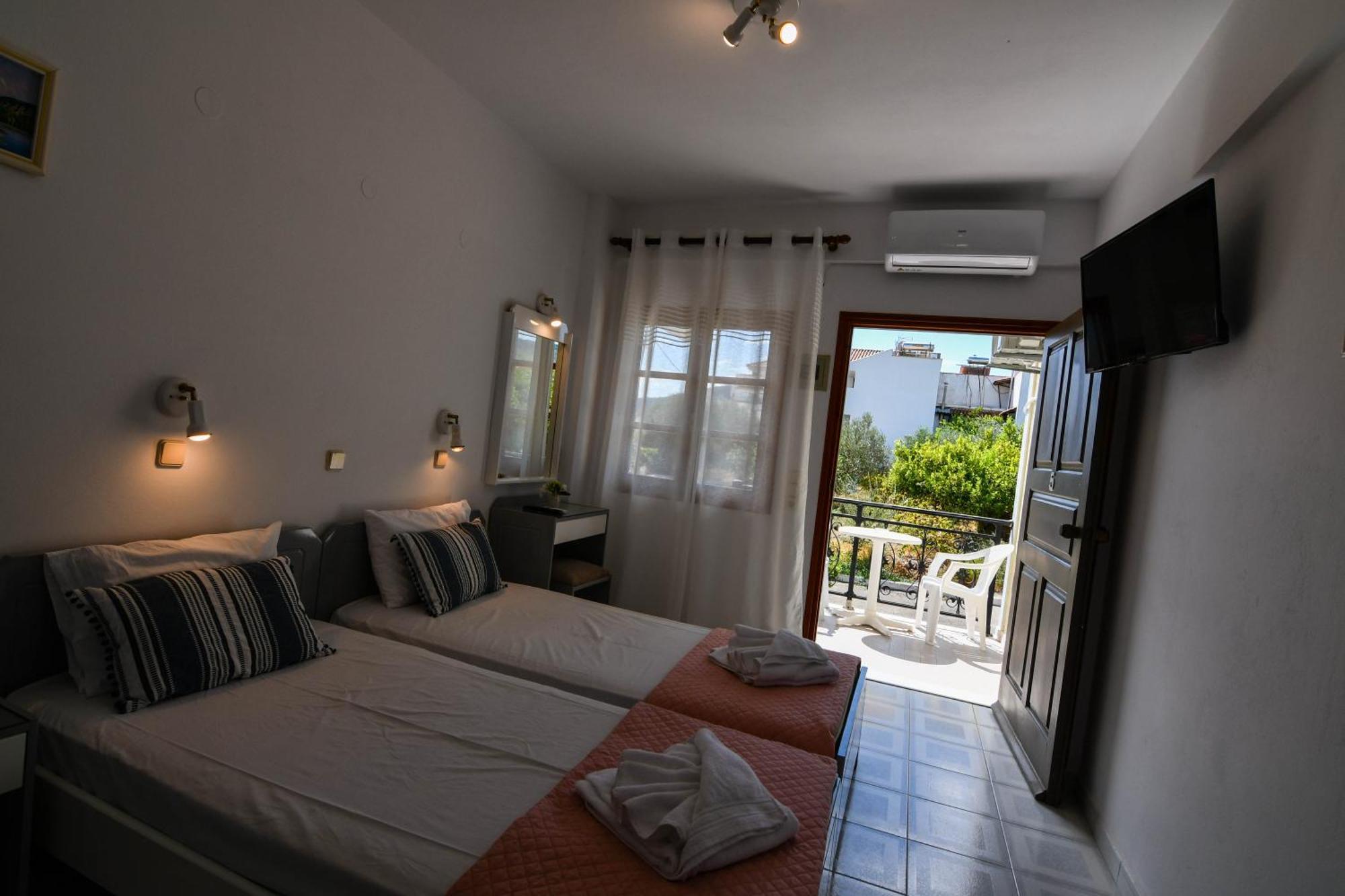 Chrys Marie Studios Ireo  Dış mekan fotoğraf